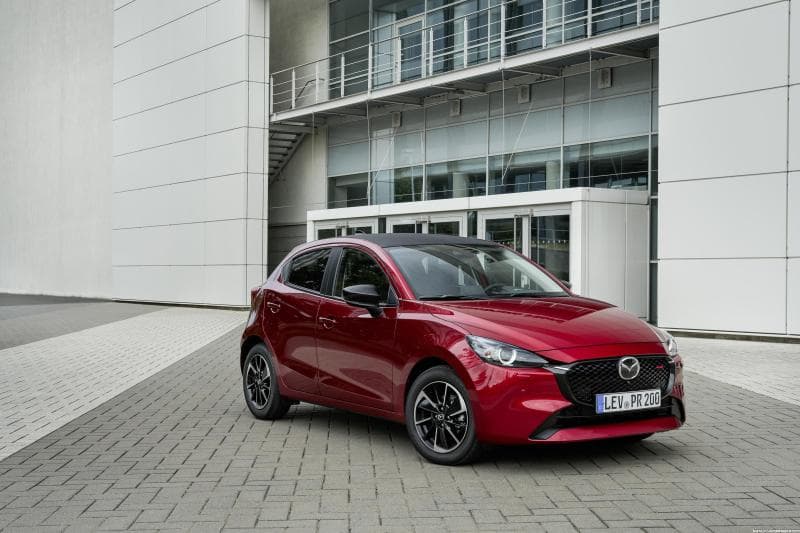 Mazda 2 2024